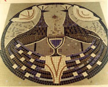 Lucienne Bloch, Belmont (foto: Lucienne Bloch archive) 1964symbolofresurectiongreekorthodoxkl.jpg