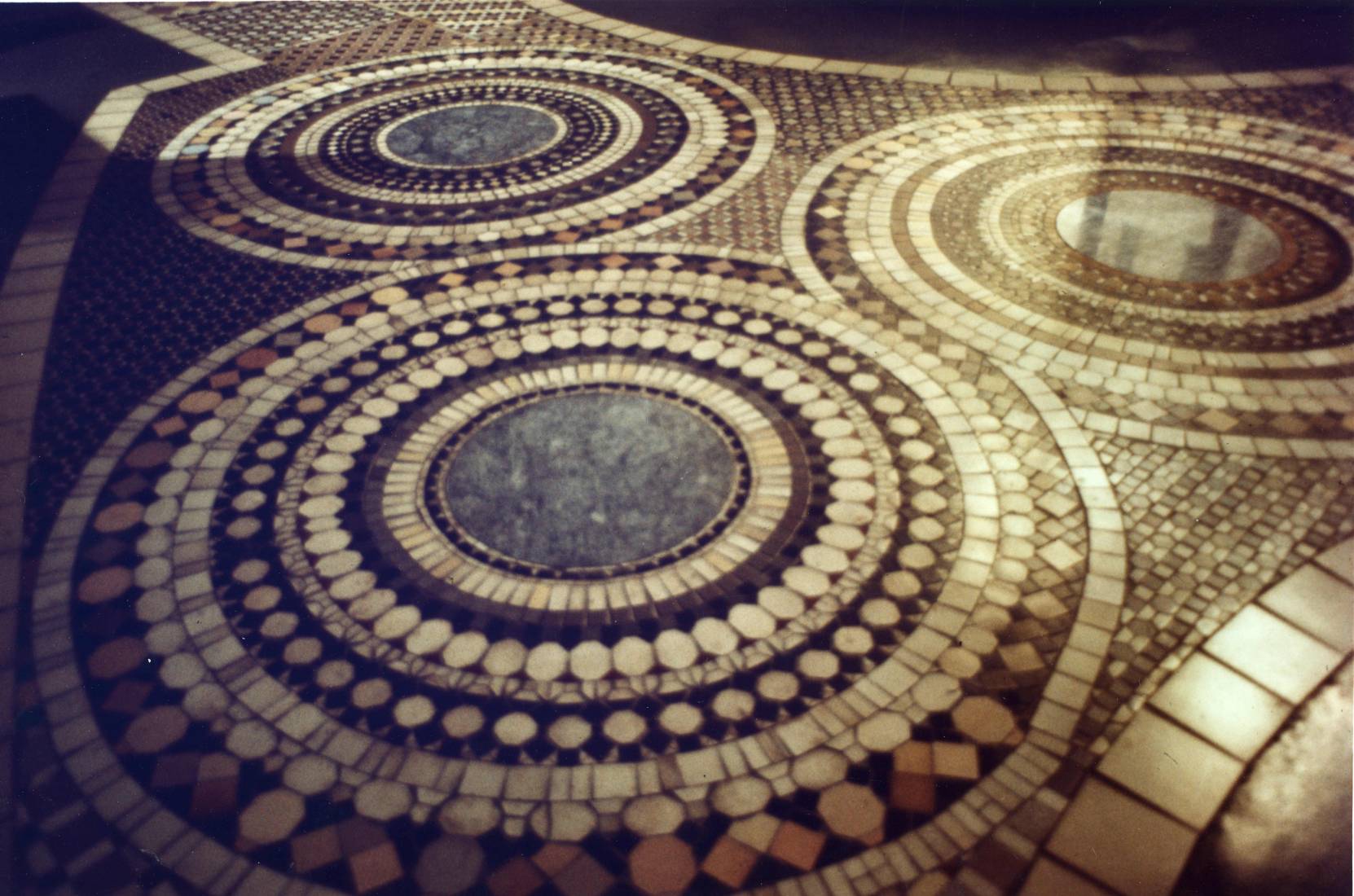 1977cosmatifloordetailgreek.jpg