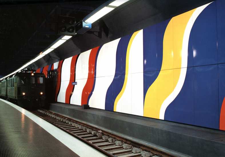 Flughafenbahnhof.jpg