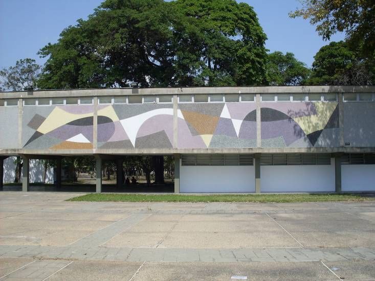 barrios_ucv01.jpg