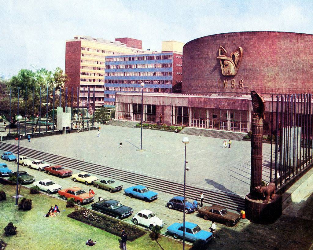 centromedico1970s.jpg