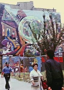 Eva Cockcroft et al., La Lucha Continua (street view) (foto: Camille Perrottet) cockcroft_lucha02kl.jpg