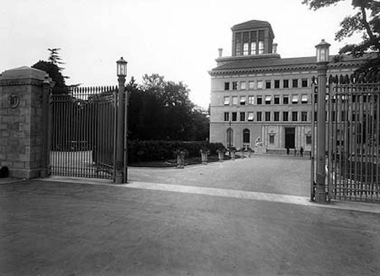 epiteaux_geneve.jpg
