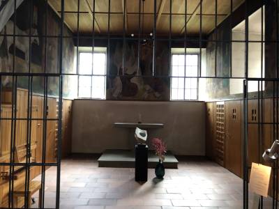 Kapuzinerkloster Altdorf mit Gemälden Rolf Meyers (foto: Alex Winiger, 2023) img_2470kl.jpeg