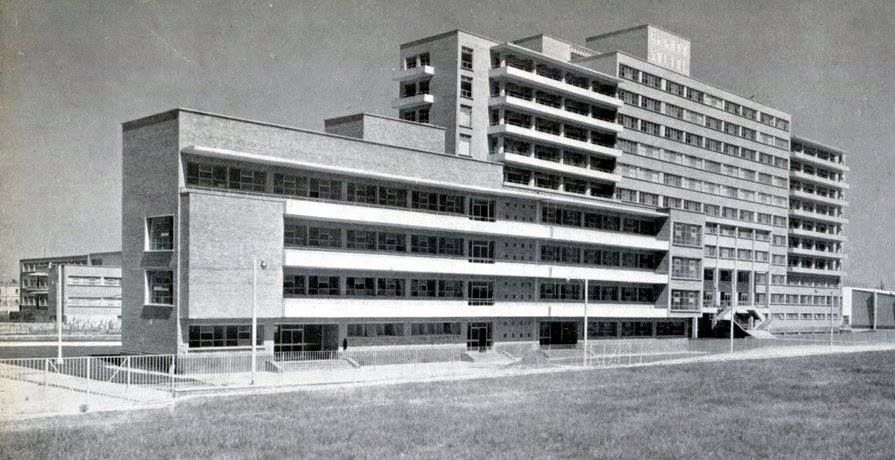 laraza1952.jpg