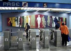 Alberto Castro Leñero, Aliento (foto: Con el permiso gentil de Carlo Ardán, STC) lenero_alientokl.jpg