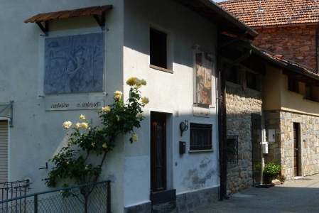 Boarezzo, galleria all'aria aperta (foto: Alex Winiger, 2017) p1020569kl.jpg