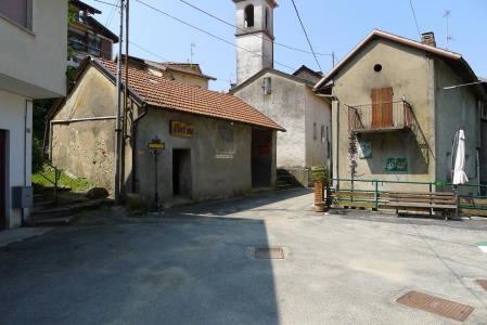 Boarezzo, galleria all'aria aperta (foto: Alex Winiger, 2017) p1020662kl.jpg