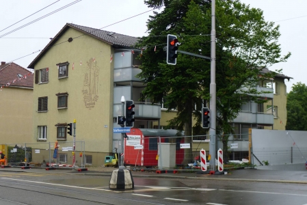 Haus Schaffhauserstrasse 216 (Sommer 2017) (foto: Alex Winiger, 2017) p1020769kl.jpg