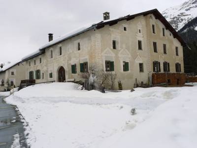 Sgraffito, Cinuos-chel (foto: Alex Winiger, 2019) p1060150kl.jpg