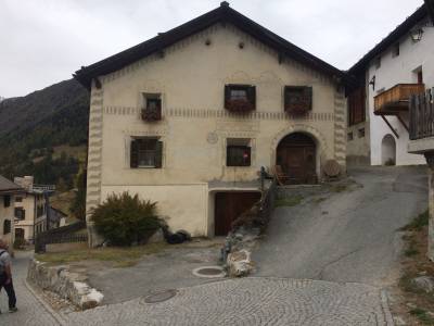 Iachen Könz, Guarda (foto: Alex Winiger, 2021) vinegar617ea91bca767kl.jpg