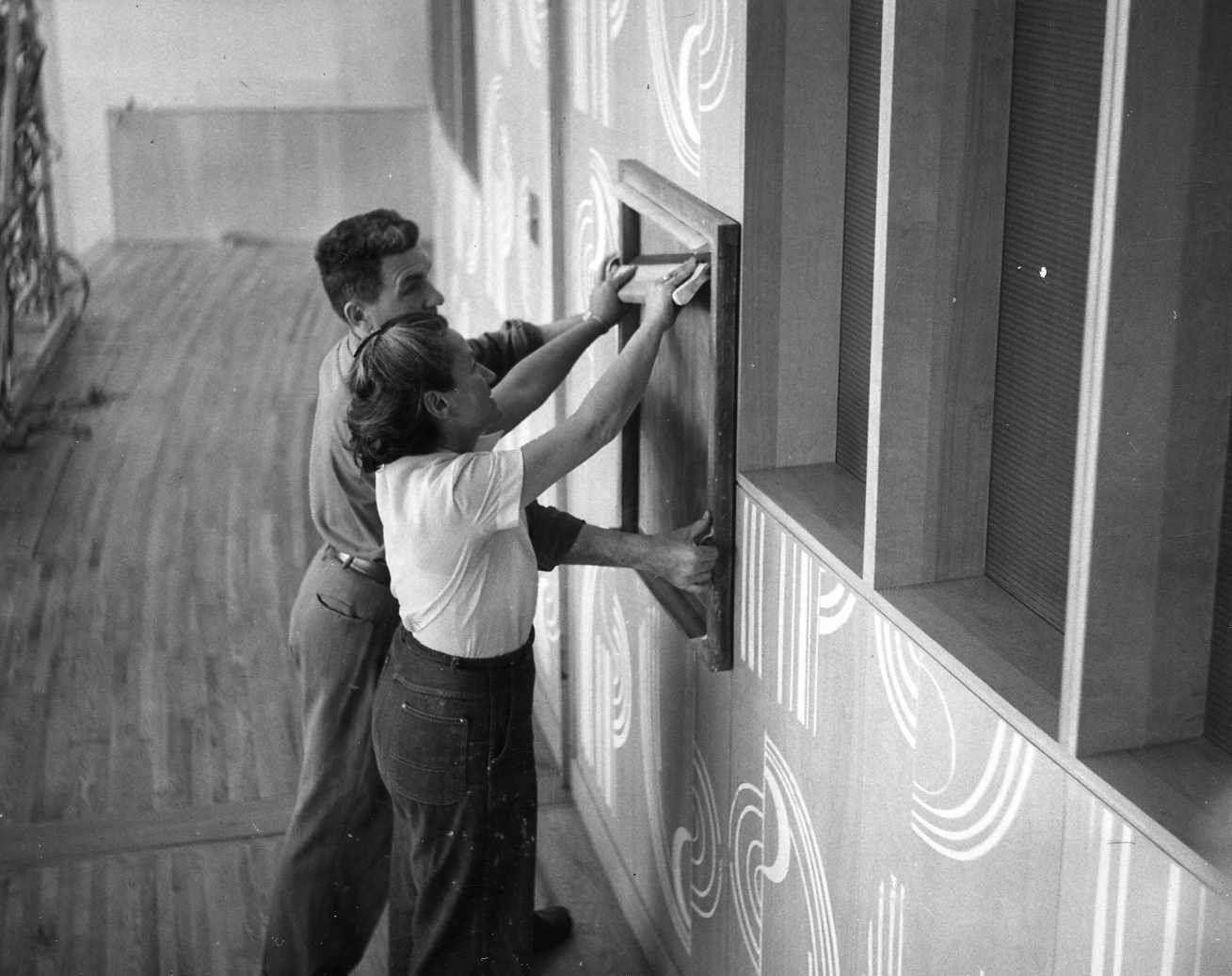 Lucienne Bloch and Stephen Dimitroff screening Temple Emanuel ill. Lucienne Bloch and Stephen Dimitroff screening Temple Emanuel